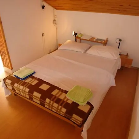 Augustina Stari Grad (Hvar)
