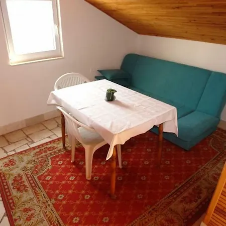 Augustina Stari Grad (Hvar)